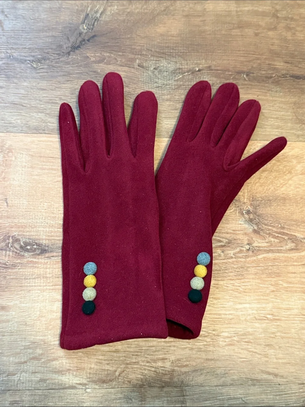 Women's Burgundy Gloves with Decorative Buttons